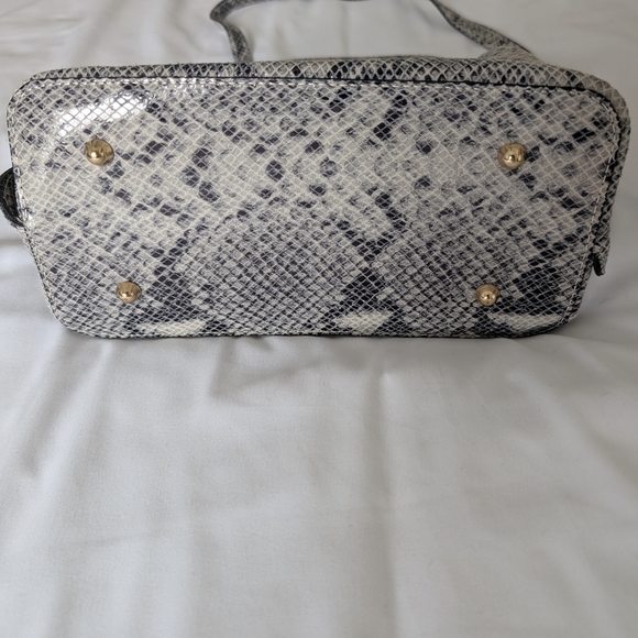 Mia Tomazzi Papiniano 100% Italian leather Snake Print Handbag - Picture 5 of 7